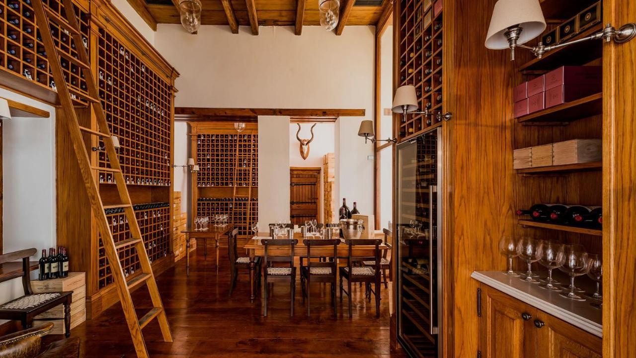 Drostdy Hotel Graaff-Reinet Exteriör bild Wine cellar